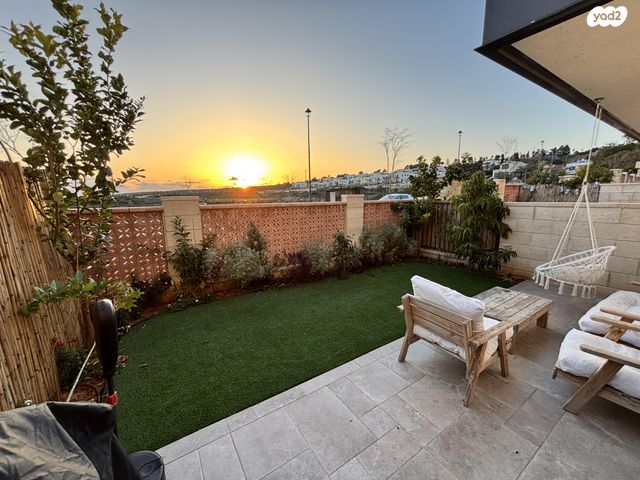 בית פרטי/ קוטג', ריזלינג 24, פארק היין, זכרון יעקב