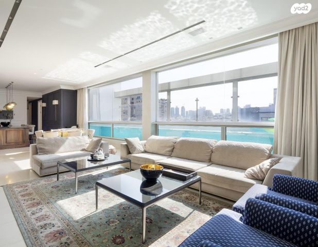 פרופ' יובל נאמן 15