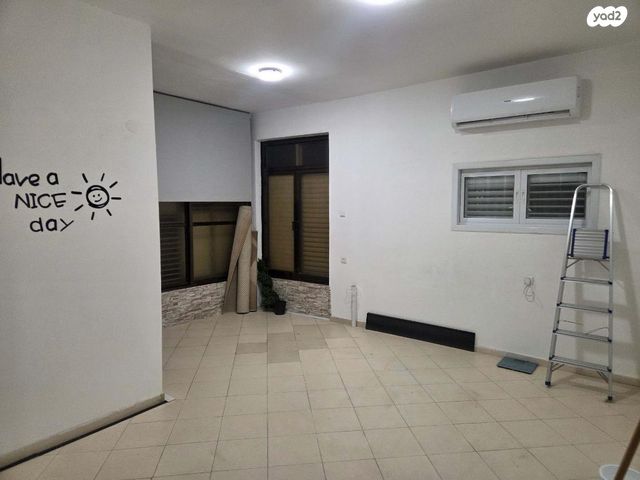 יהושע חנקין 38