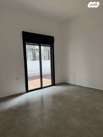 דירת גן, ראש פינה 14, נווה שאנן, תל אביב יפו