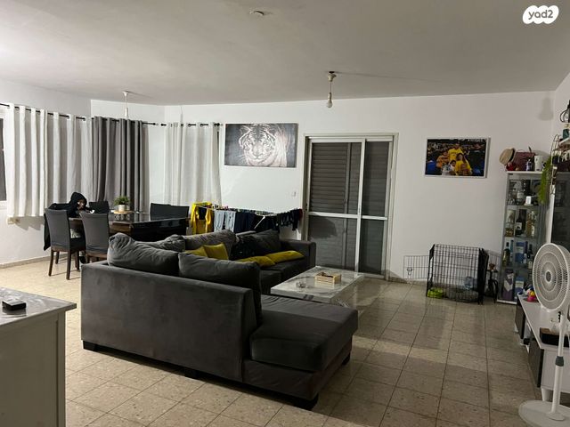 דירה, בארי 4, נווה יהודה, רחובות