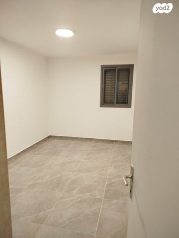 דירה, נחל קישון 17, רובע י"א, אשדוד