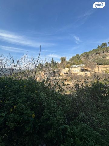 סטודיו/ לופט, עמק התימנים 25, עין כרם, ירושלים