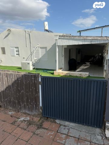 דירה, שדה עוזיהו, שדה עוזיהו, שדה עוזיהו