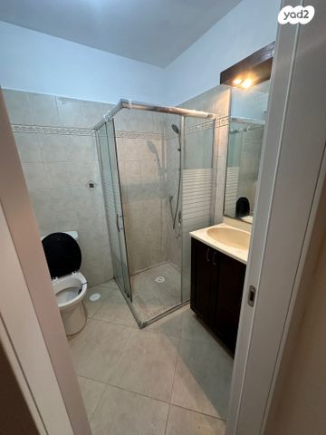 מרתף/ פרטר, הרב מזא"ה 10, נאות הרצל, נתניה