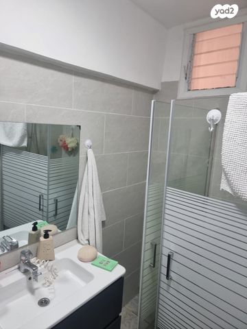 דירה, שדרות ששת הימים 1144, אופיר, אילת