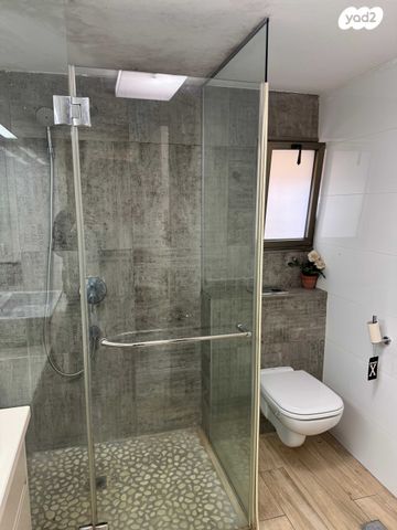 יחידת דיור, יהודה גור 12, הוד הכרמל, דניה, חיפה