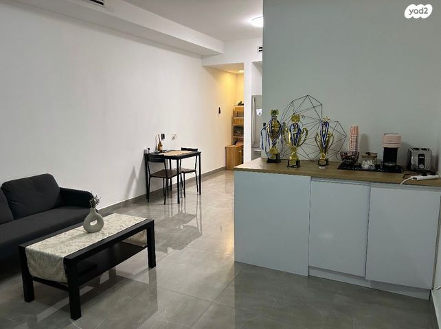 יחידת דיור, חוה ובנימין זייצר 6, נחלת יהודה, ראשון לציון