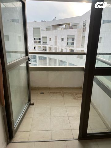 דירה, משה קול 1, המשתלה, תל אביב יפו