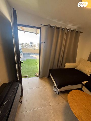 גג/ פנטהאוז, דרך ההגנה 35, יד אליהו, תל אביב יפו