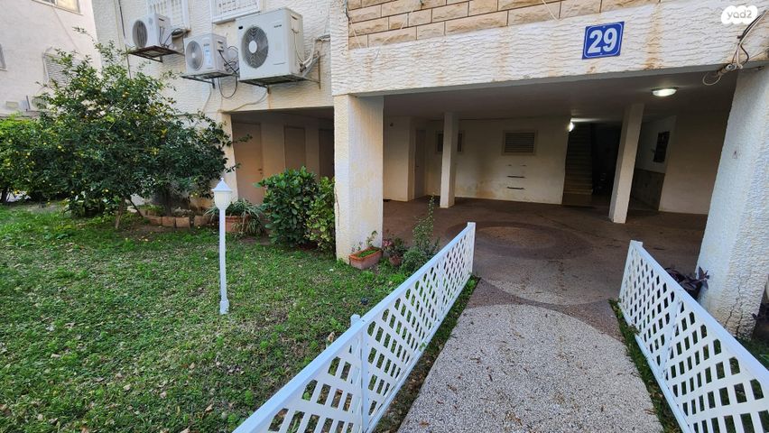 דירה, הנרקיסים 29, מרכז העיר, סביניה, הוותיקה, קרית ביאליק