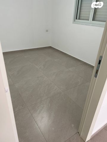 יחידת דיור, המייסדים 1, חצב, חצב