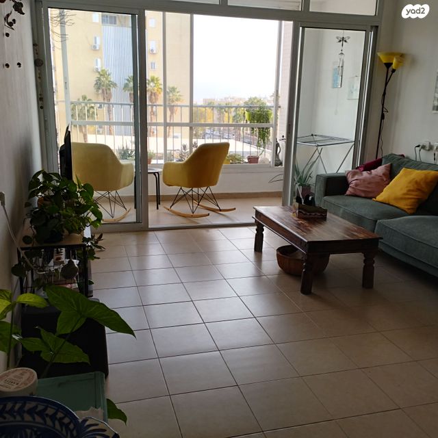 שדרות ששת הימים 182