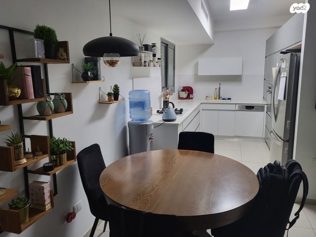 דירה, מיכל לייב כץ 94, כפר גנים ב, פתח תקווה