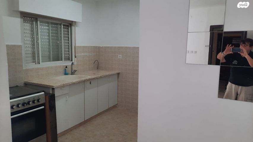 דירה, האצ"ל 14, שיכון ד', קרית שמונה