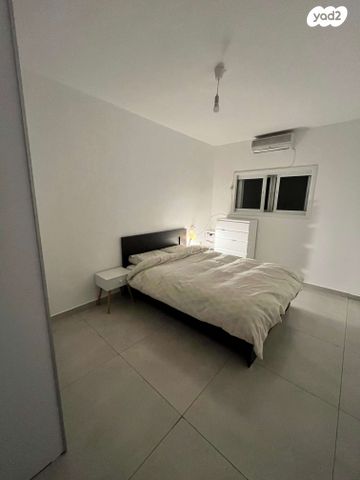 דירה, חפץ חיים 32, המרכז השקט / מרכז העיר, פתח תקווה