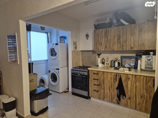 דירה, א.ד. גורדון 50, הרצליה הצעירה, הרצליה