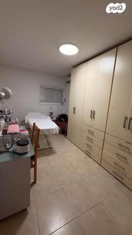 דירה, מעפילי אגוז 12, נווה חן, תל אביב יפו