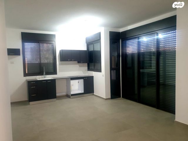 שדרות הילד 13