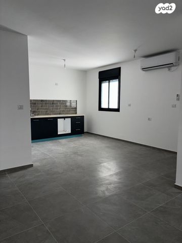 דירה, תפוז 6, הבוסתנים, שדרות