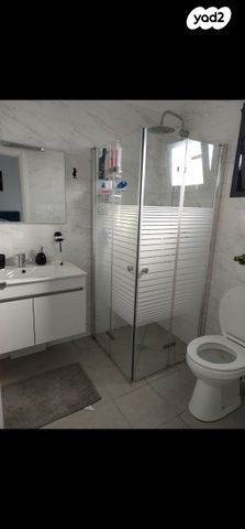 דירה, שדרות מנחם בגין 56, גבעת אולגה, חדרה