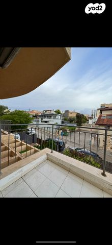 דירה, אצ"ל 1, שיכון עובדים, טבריה