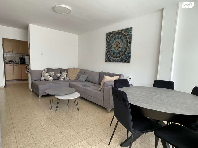 דירה, אלוף אסף שמחוני 9, צפון מזרח מרכז העיר, נתניה