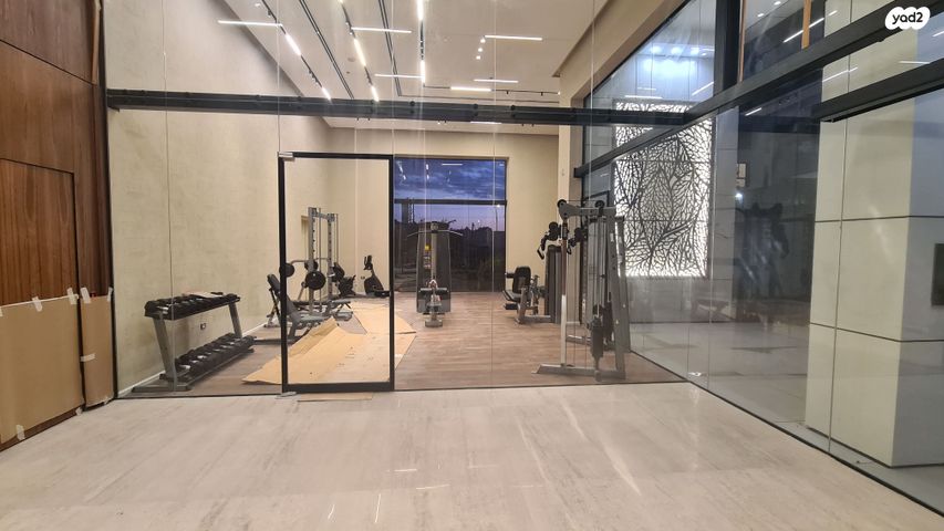 דירה, יצחק שמיר 30, מרכז דרום, רעננה