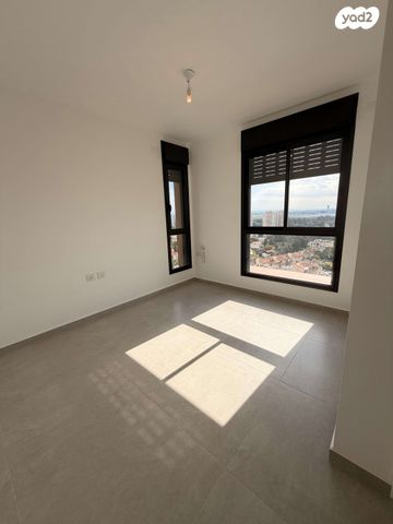 דירה, הכלנית 3, קרית גיורא, אור יהודה