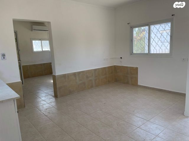 יחידת דיור, הרימון 49, אמונים, אמונים