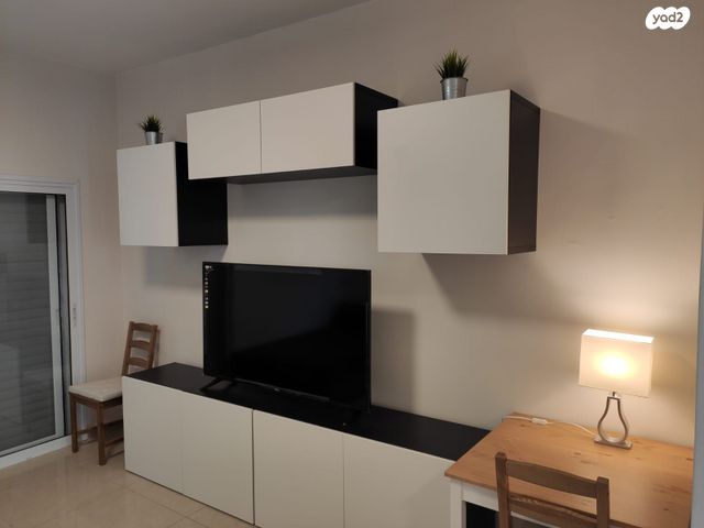 דירה, חנה סנש 4, מוצקין הותיקה, קרית מוצקין