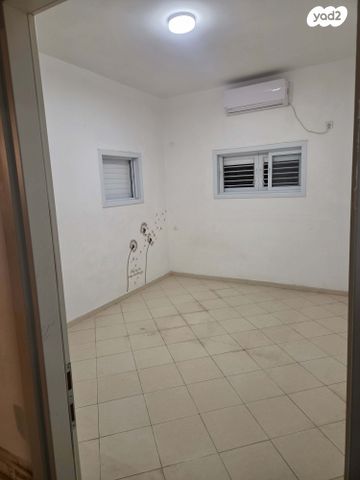 דירה, יהושע חנקין 38, אגרובנק, חולון