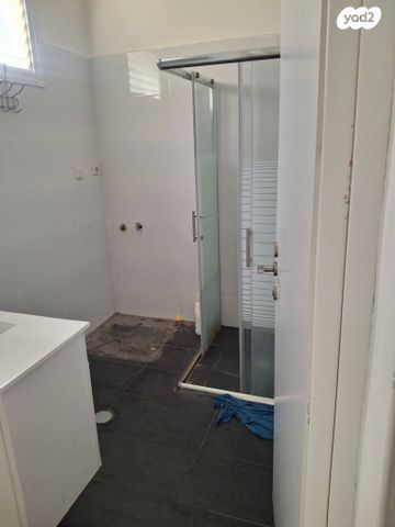 דירה, טולידאנו 57, שיכון א, טבריה