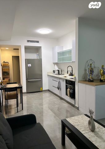 יחידת דיור, חוה ובנימין זייצר 6, נחלת יהודה, ראשון לציון