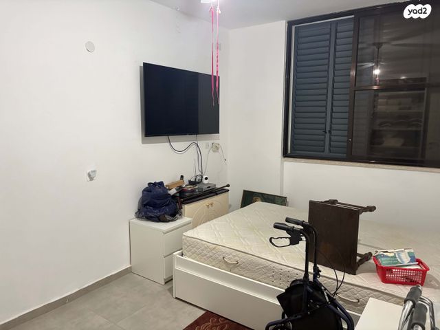 דירה, אלופי צה"ל 30, רסקו ב', חולון