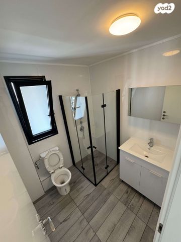 דירה, לויתן 1, חוף הזהב, נתניה