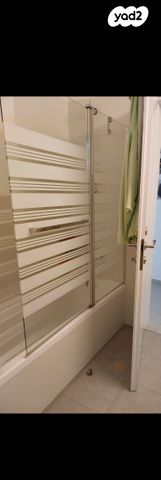 דירה, שדרות מנחם בגין 56, גבעת אולגה, חדרה