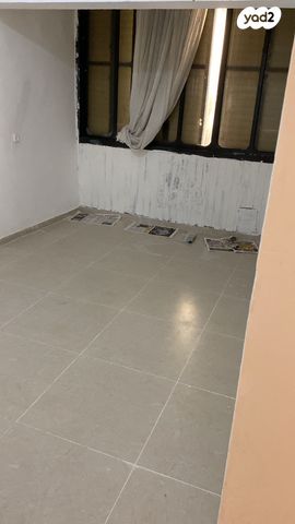 דירה, רב האי גאון 10, נווה און, בני ברק