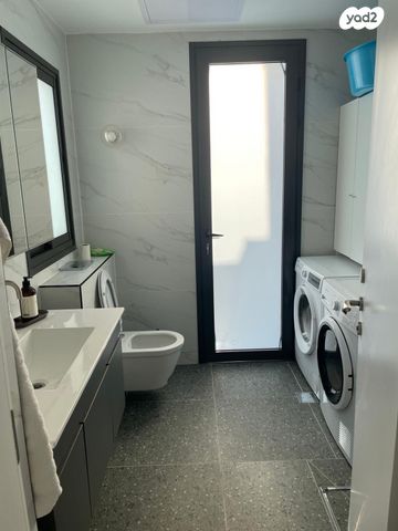 גג/ פנטהאוז, יוסף קלוזנר 5, רביבים, גני ראשון, ראשון לציון