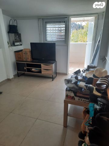 יחידת דיור, דוד רמז 20, עלייה, כפר סבא