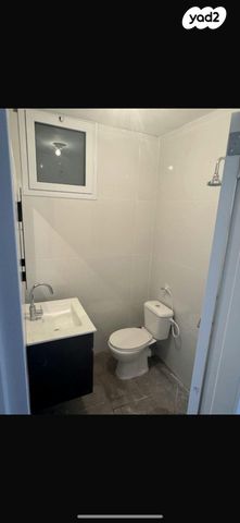 דירה, דרך מצדה 18, שכונה ד', באר שבע