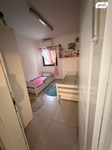 דירה, טופז 25, אבני חן, חריש