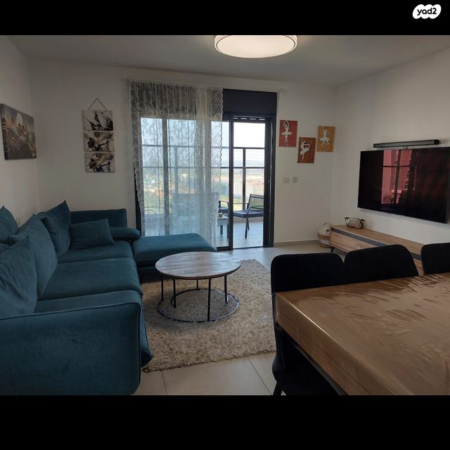 דירה, שדרות מנחם בגין 56, גבעת אולגה, חדרה