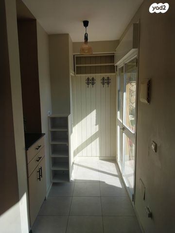 יחידת דיור, ענבר 21, נעלה, נעלה