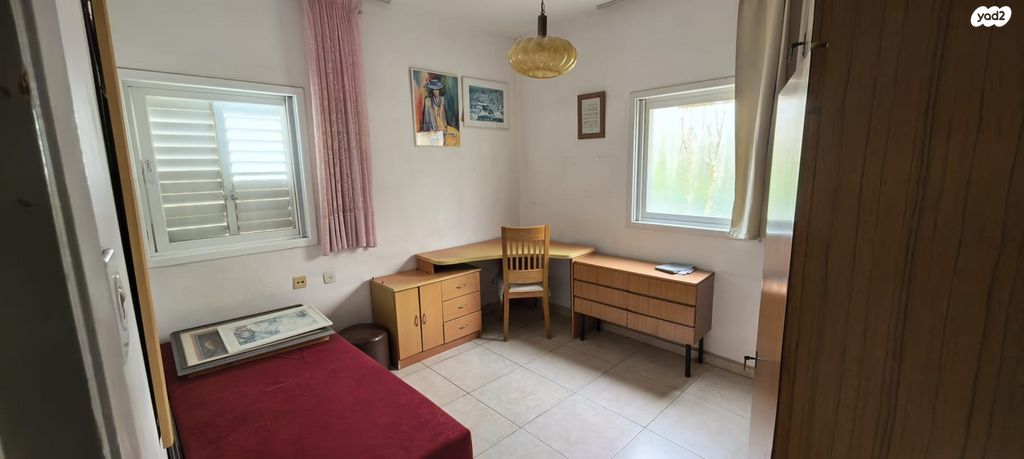 דירה, אברהם קרן 6, ארלוזורוב, כפר סבא