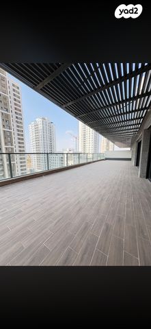 גג/ פנטהאוז, יער ביריה 1, נופי בן שמן, לוד