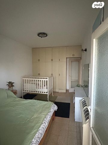 דירה, ד"ר מוסקוביץ' 22, ב' / צפון מערב העיר, רחובות