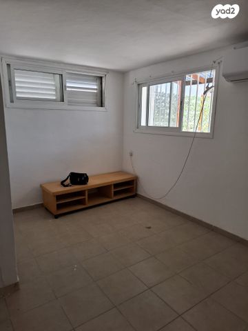 גג/ פנטהאוז, אצ"ל 20, התקוה, בית יעקב, נווה צה"ל, תל אביב יפו