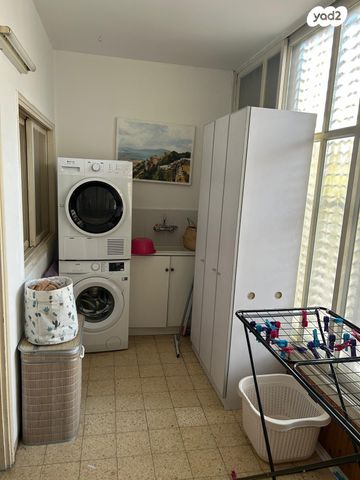 דירה, ד"ר מוסקוביץ' 22, ב' / צפון מערב העיר, רחובות