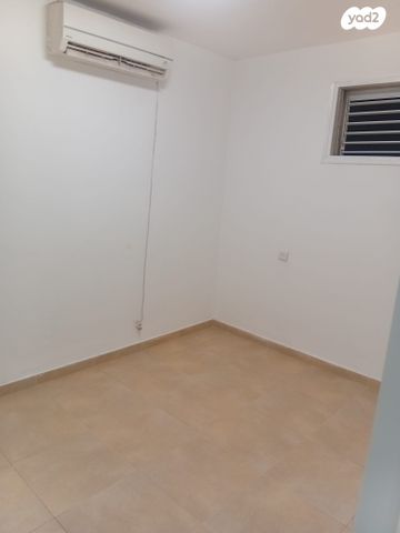 דירה, פנחס לבון 2, שיכון ותיקים, חולון